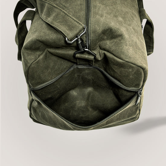 Overlander - Large Waxed Canvas Duffle Bag in Burnt Olive Green