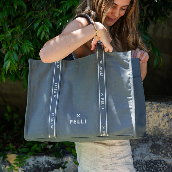 Load image into Gallery viewer, Tamarama Deluxe Canvas Tote Bag in Dolphin Grey

