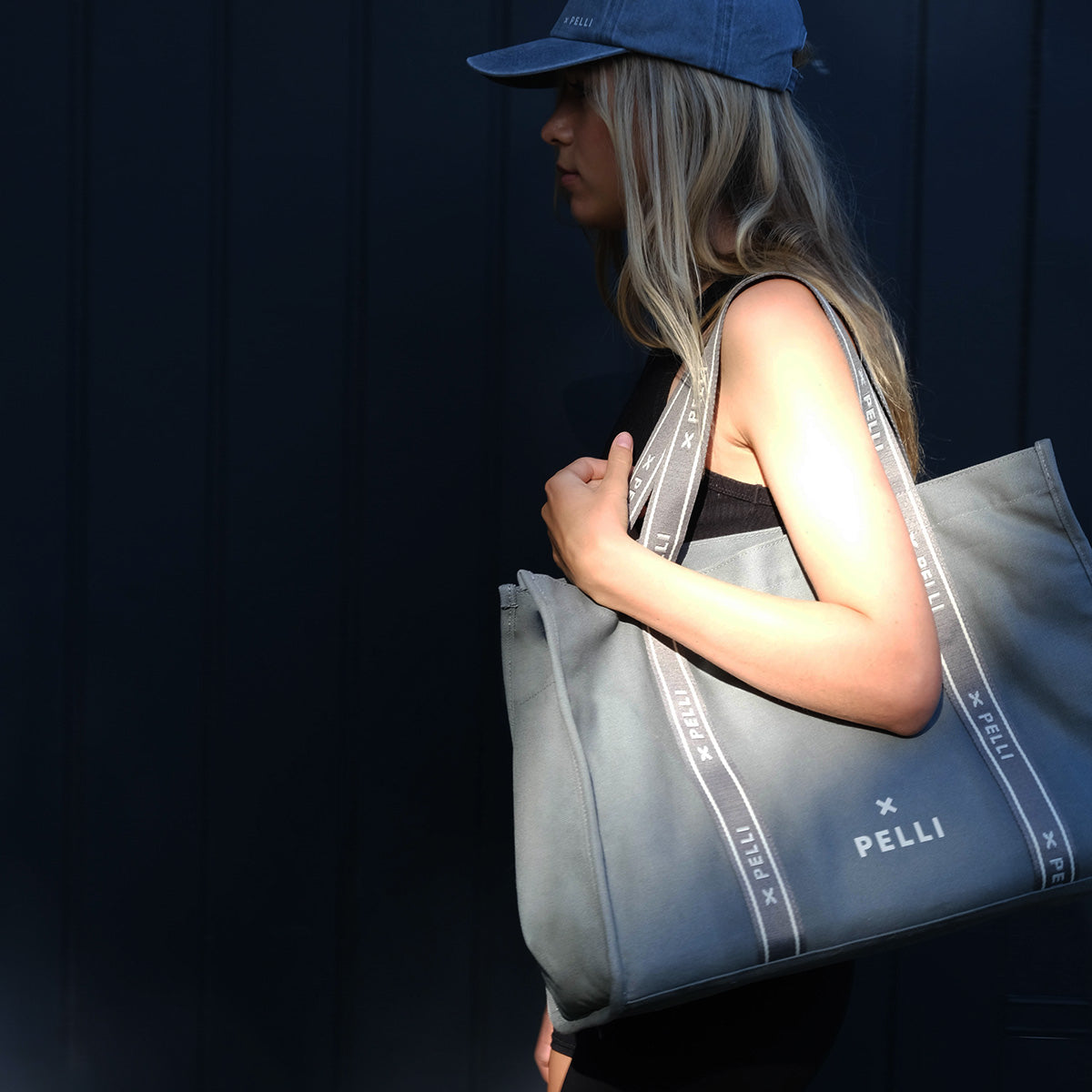 Load image into Gallery viewer, Tamarama Deluxe Canvas Tote Bag in Dolphin Grey
