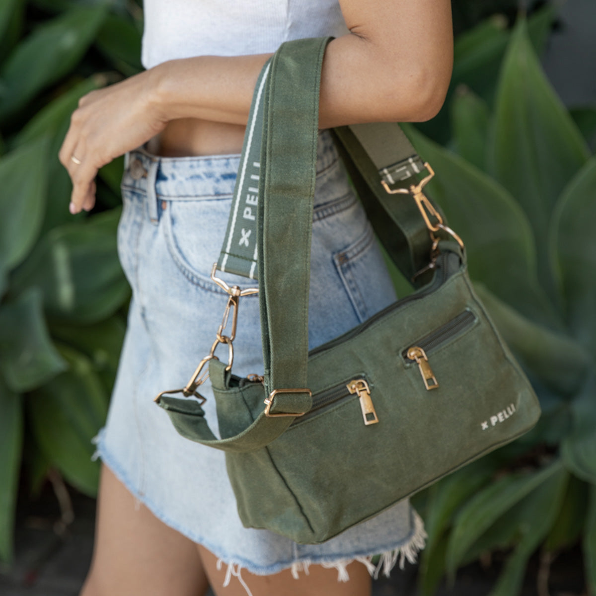 Load image into Gallery viewer, The Wanderer Waxed Canvas Crossbody Bag - Eucalyptus
